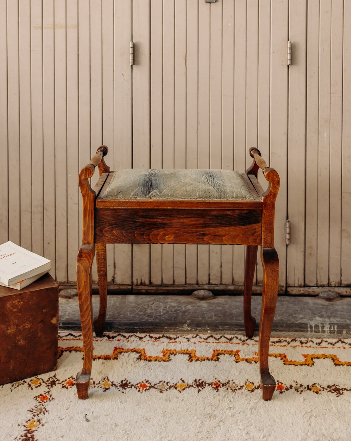 regis-tabouret-acajou-1549-1