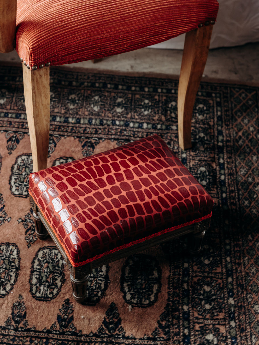 regis-tabouret-simili-718-5