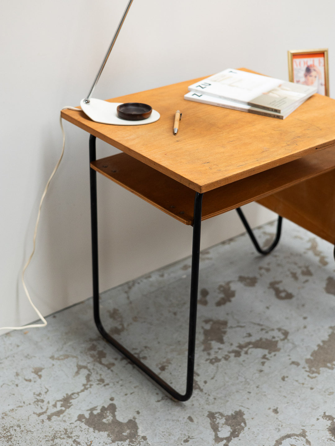yvan-bureau-bois-enfant-587-6
