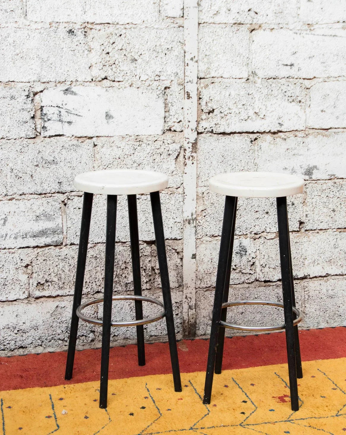 pierre-tabouret-bar-plastique-43-1
