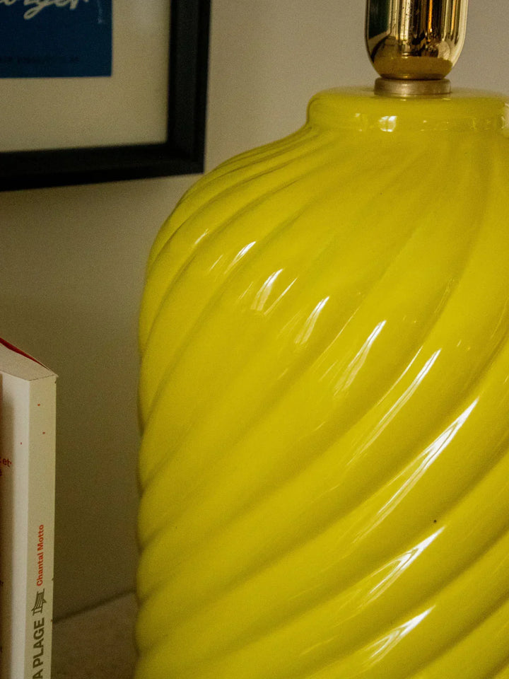 julia-lampe-à-poser-jaune-712-9