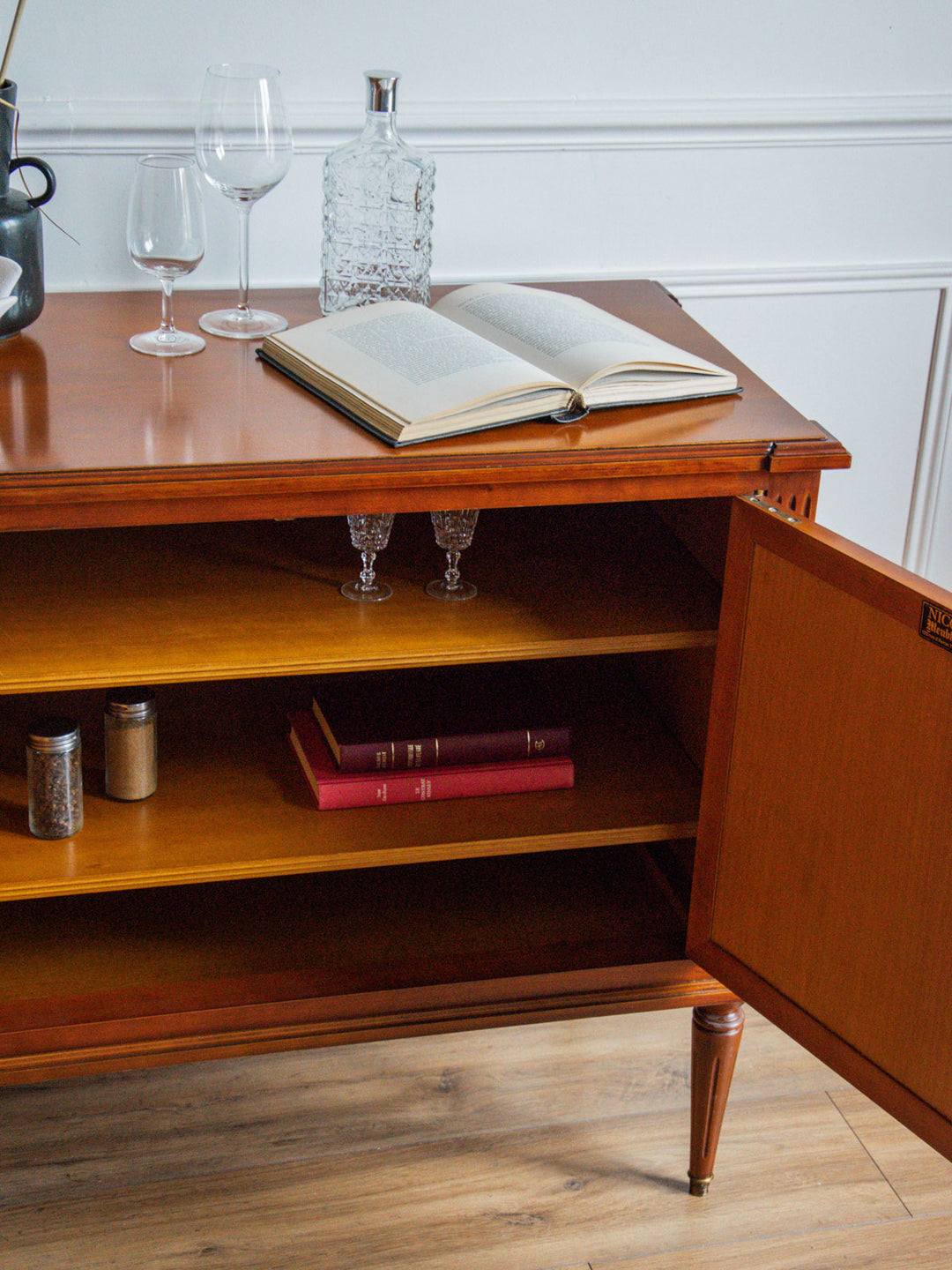 gilbert-buffet-bois-489-8