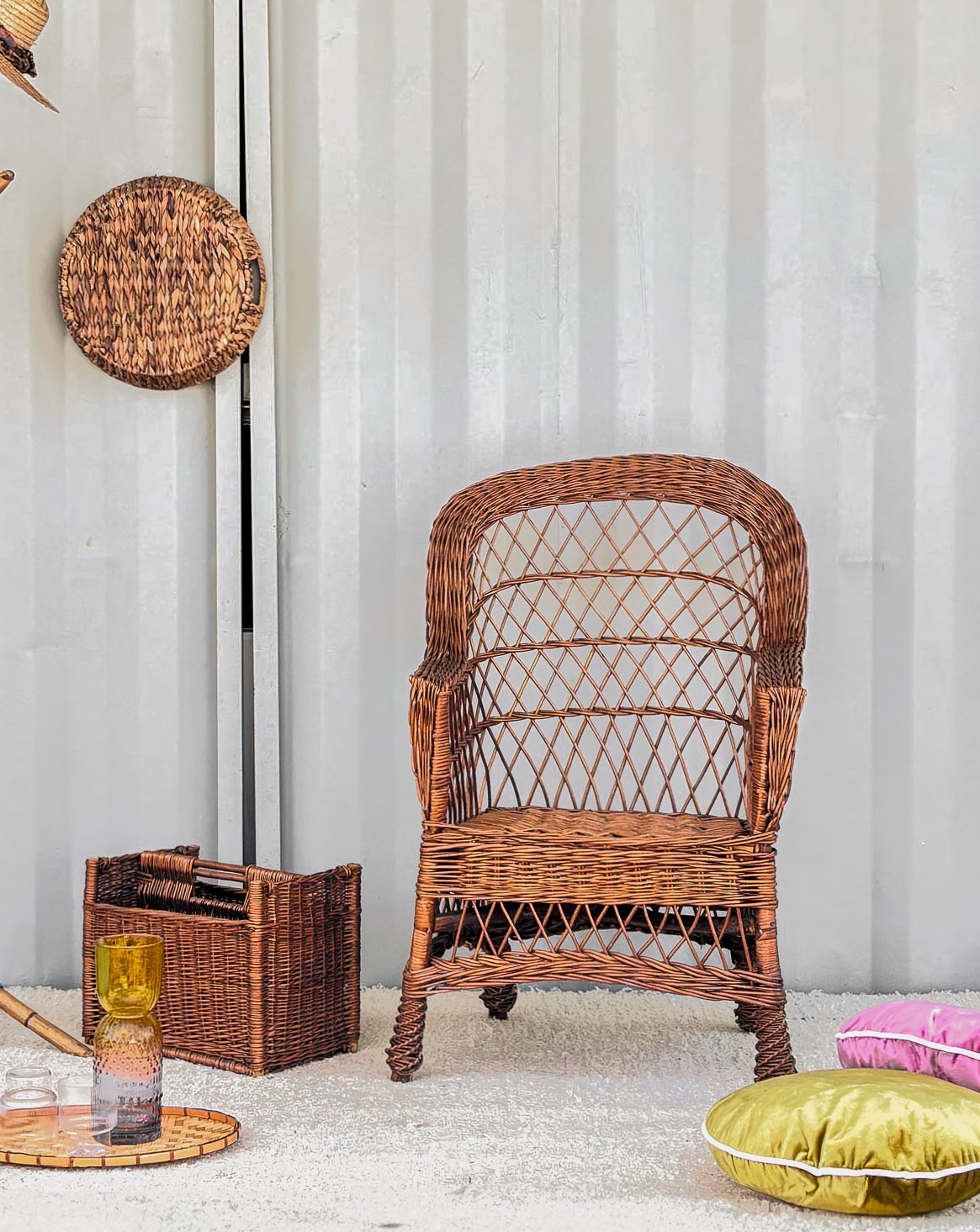 Seating: stools, chairs, benches, armchairs, sofas…