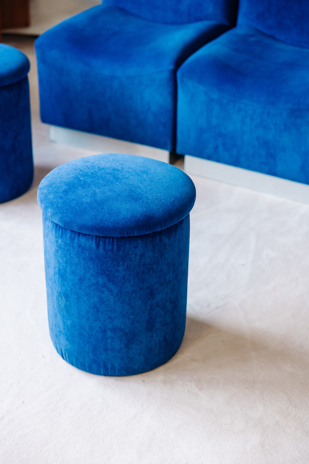 jean-philippe-pouf-velours-50-6