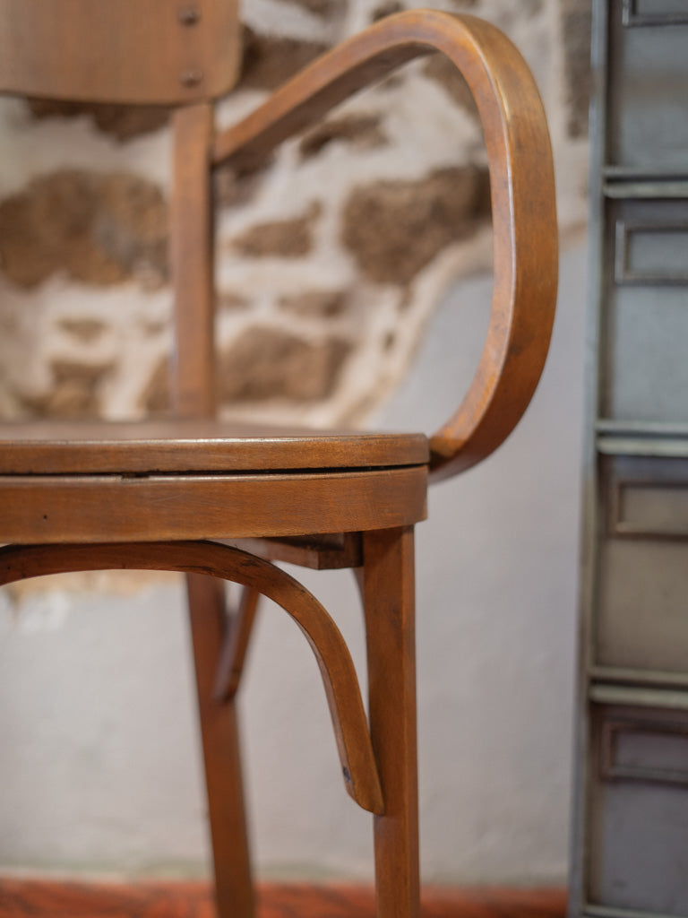22-FauteuilenboisBaumann4.jpg