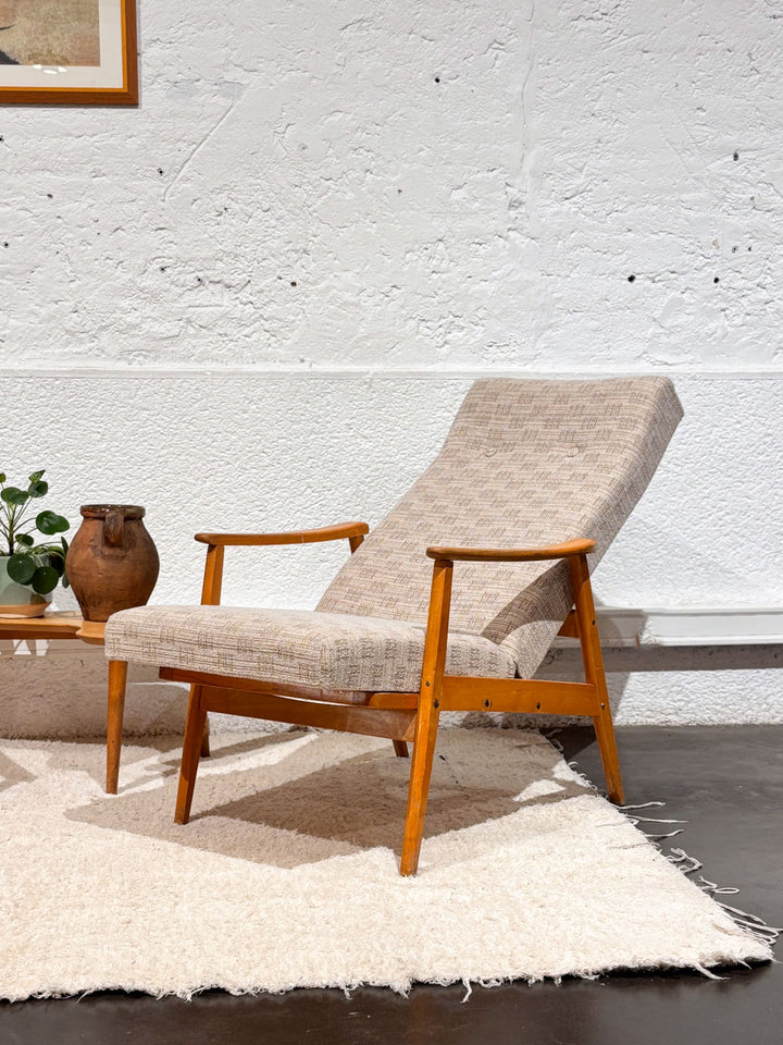 29fauteuilentissus3positions-4.jpg