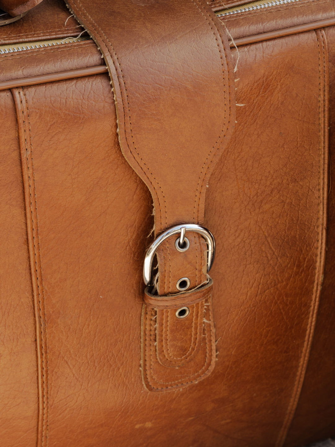 lucienne-malle-cuir-322-10