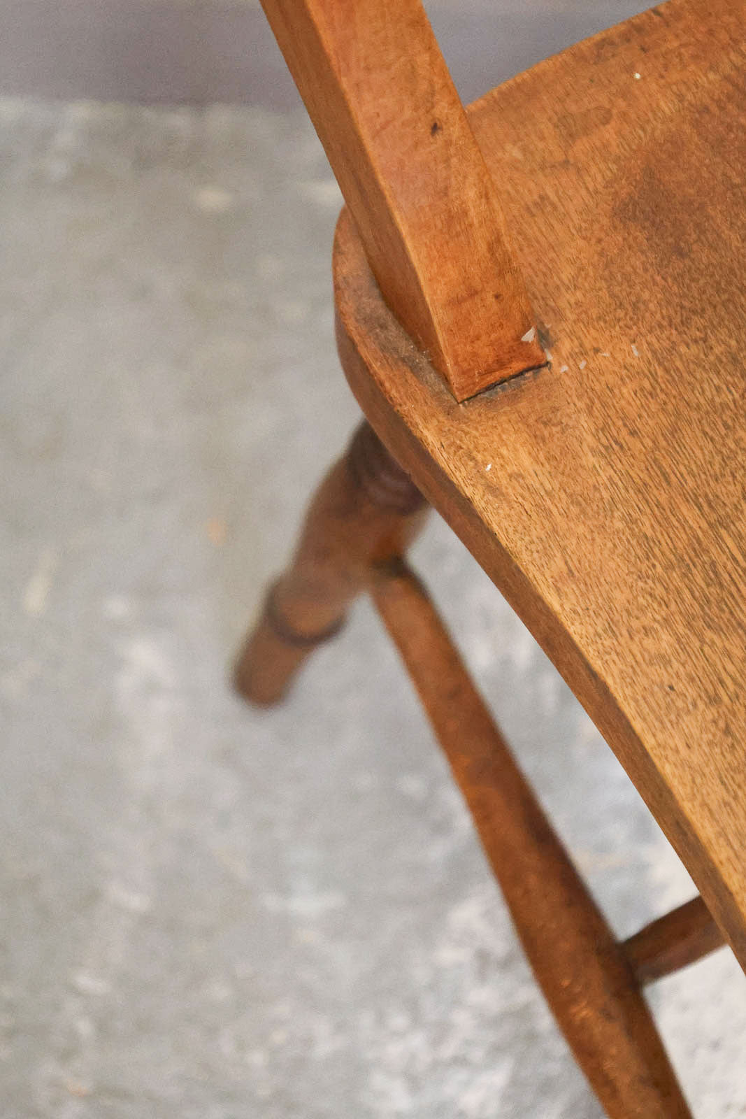 claude-chaise-bois-891-4