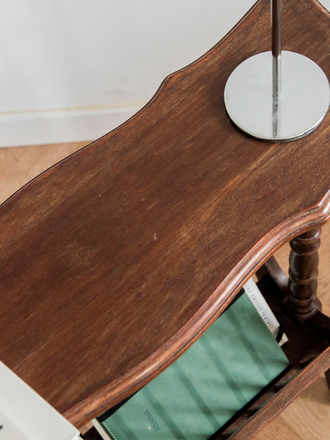 desire-porte-revues-bois-105-9