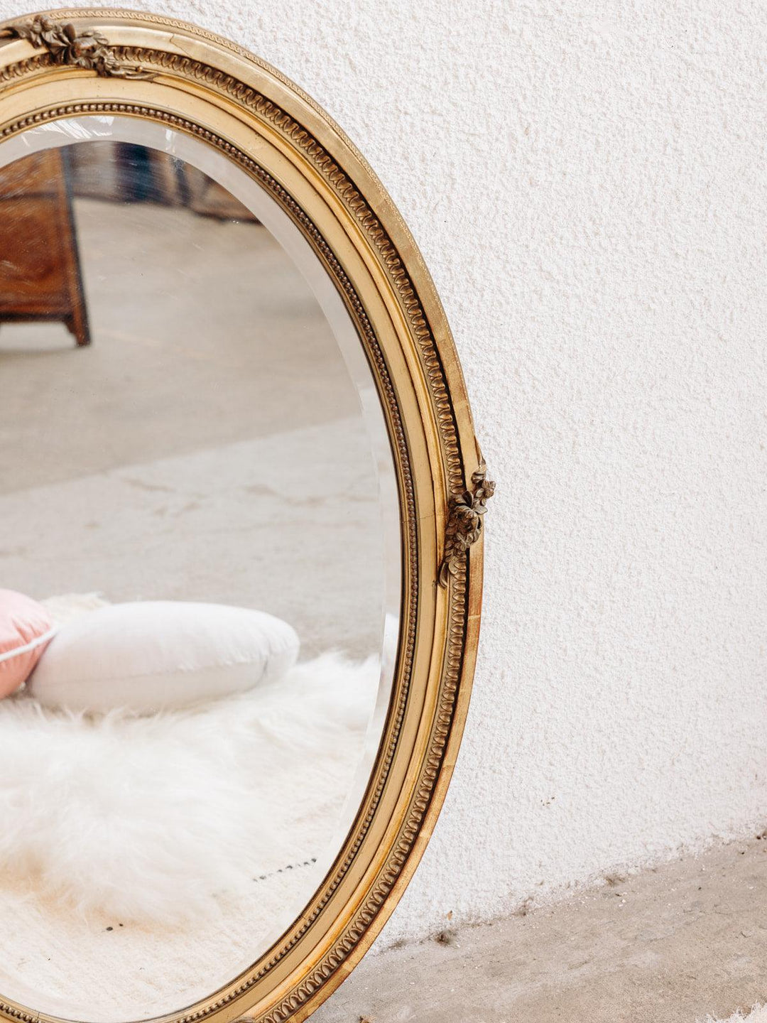 georges-miroir-ovale-dore-225-4