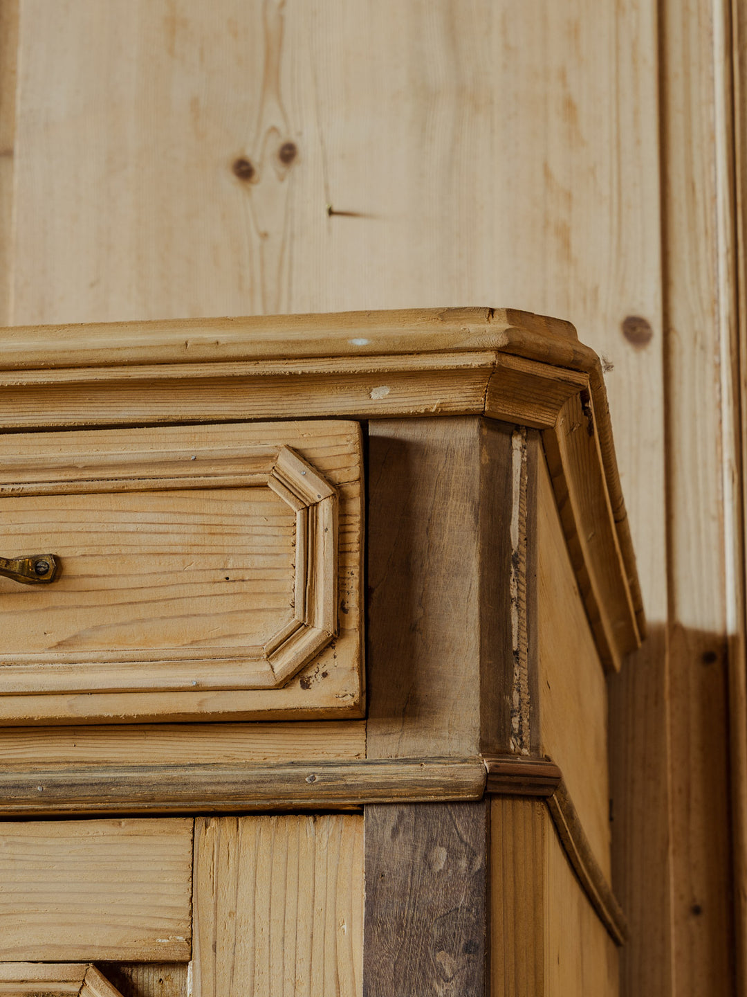 blandine-armoire-bois-439-6