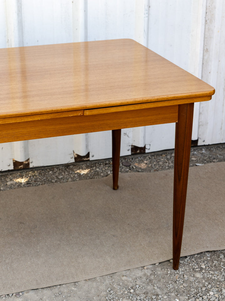 karla-table-a-manger-teck-1218-11