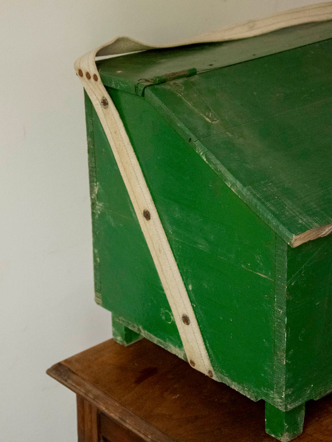 lucien-coffre-bois-210-4
