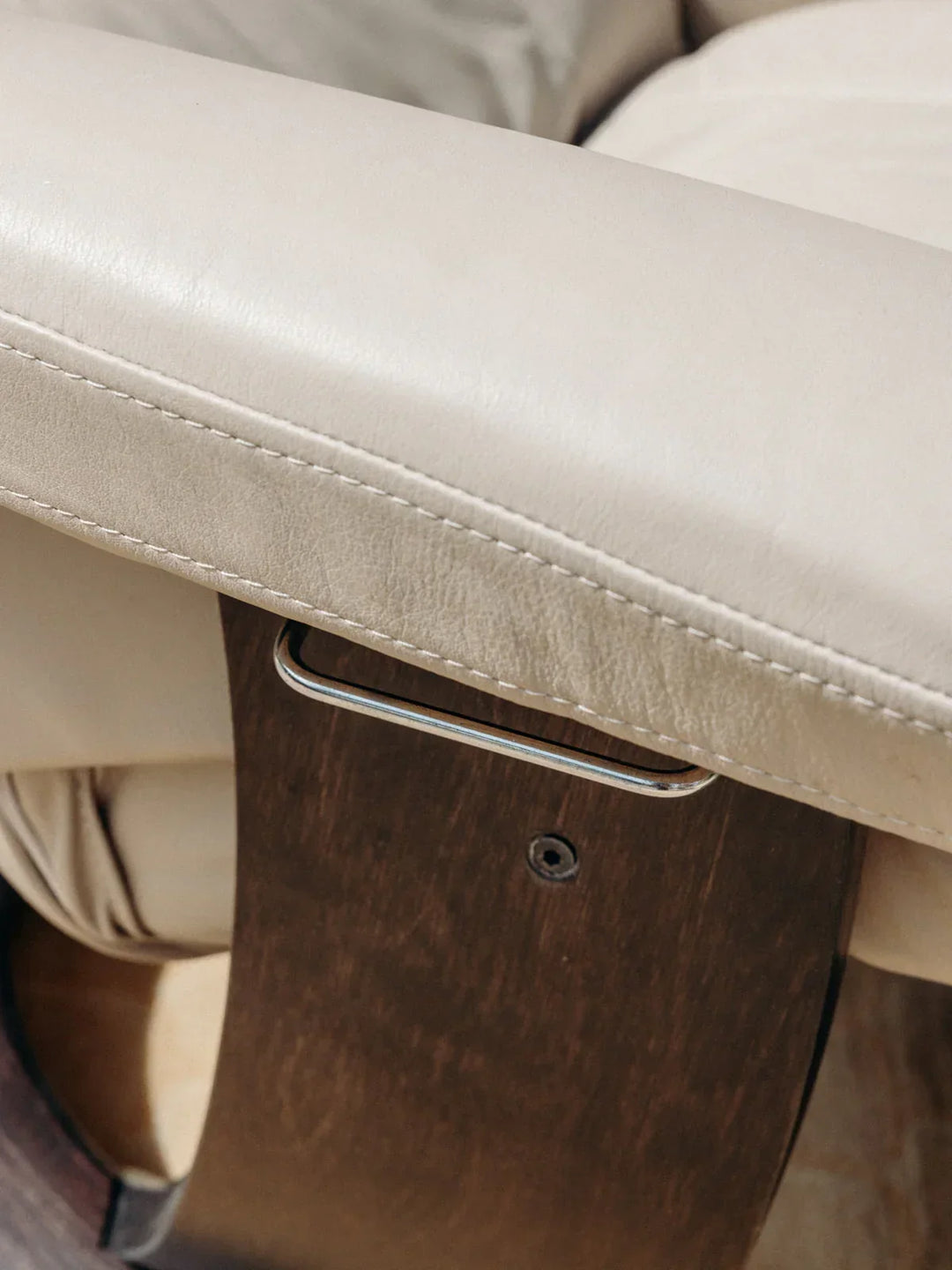 jakob-paire-fauteuils-bois-506-10