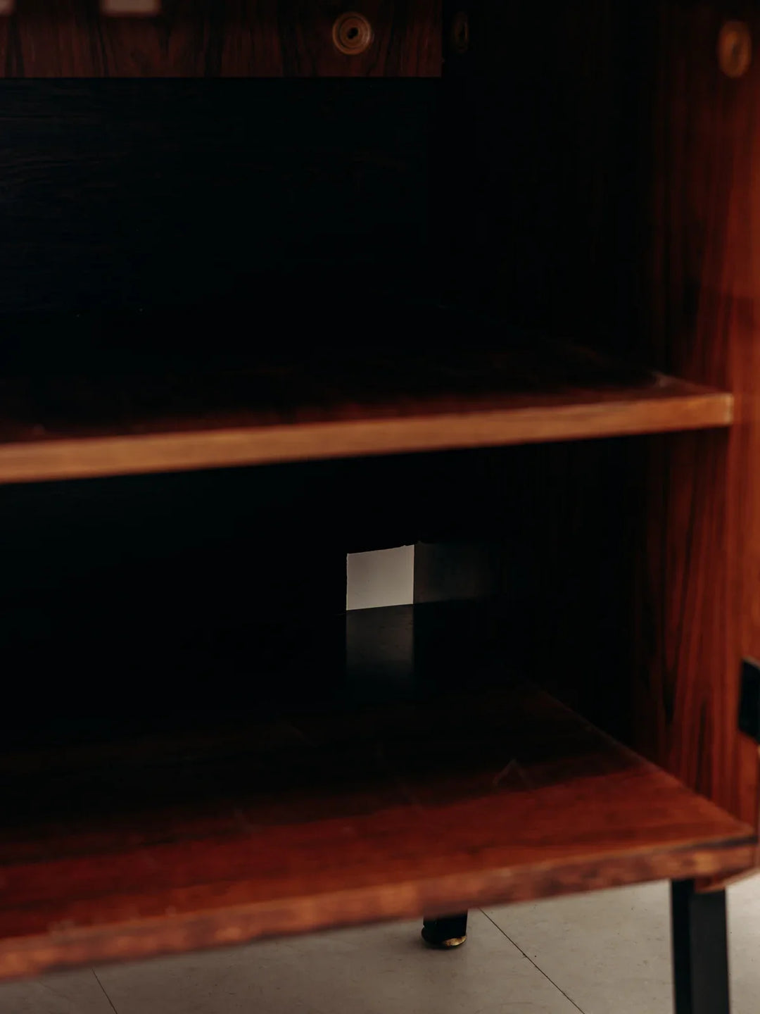 gustave-buffet-bois-458-7