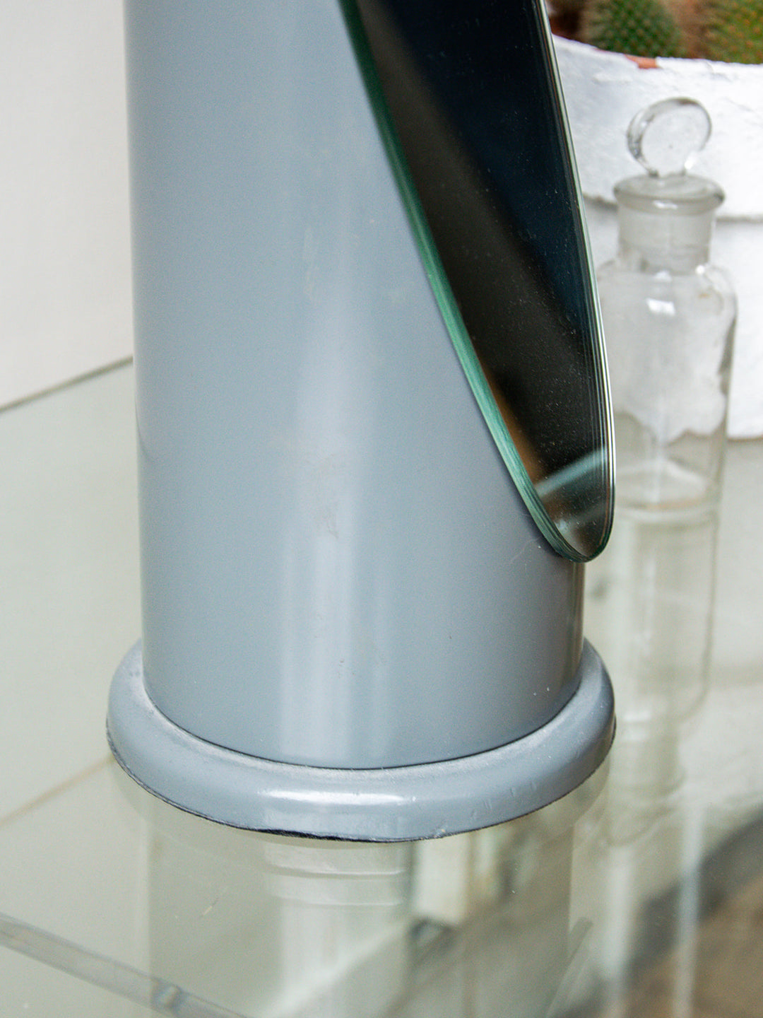 igor-miroir-lipstick-poser-verre-180-4