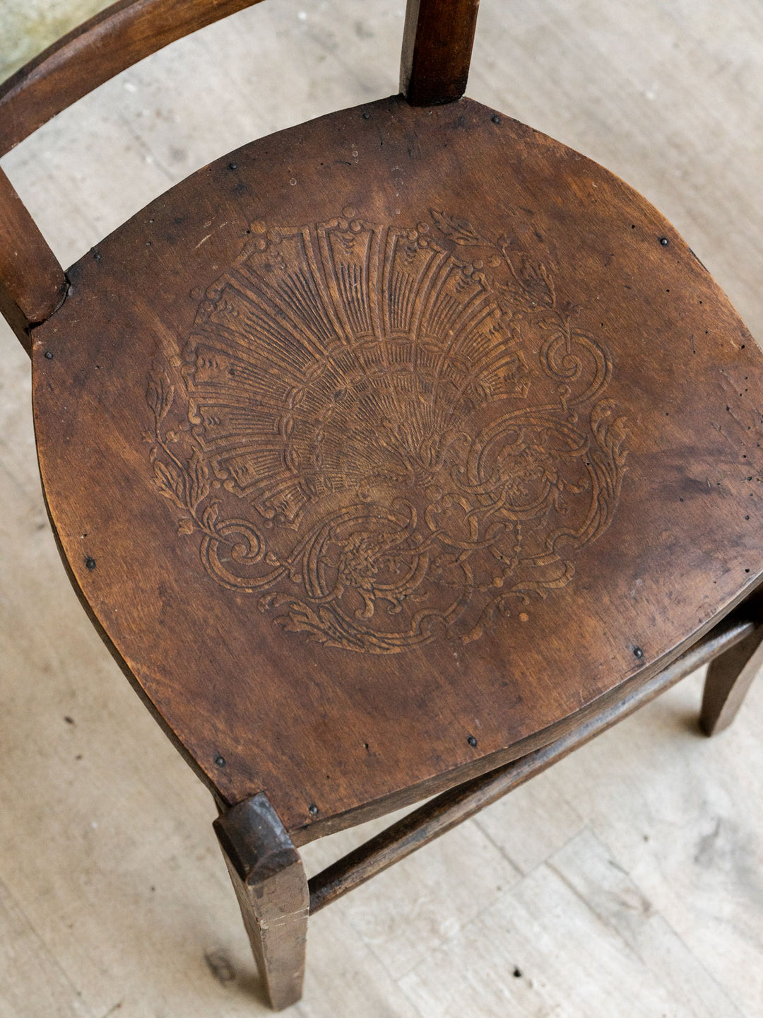 claude-chaise-bois-1676-7