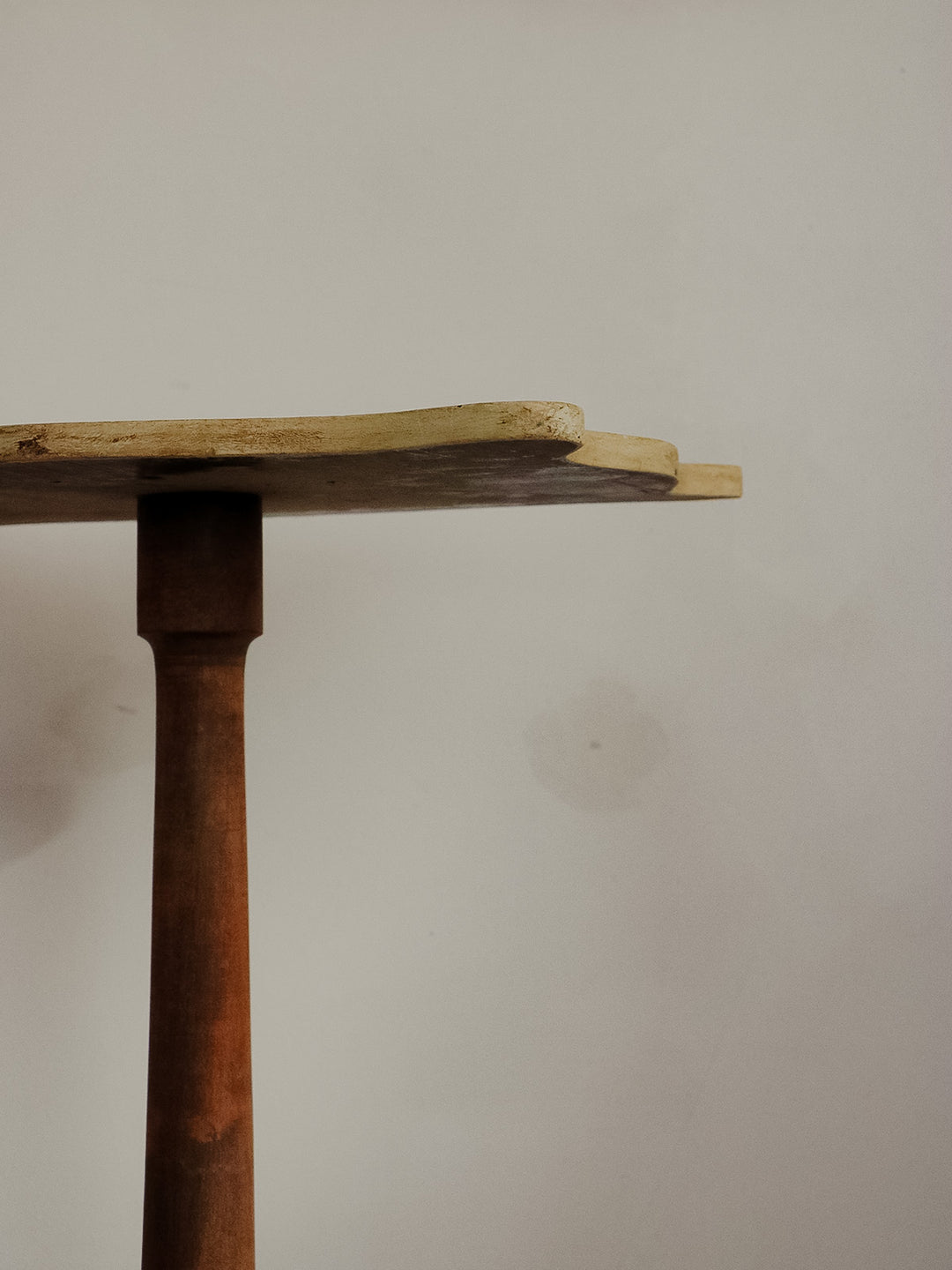 alfred-gueridon-merisier-130-5