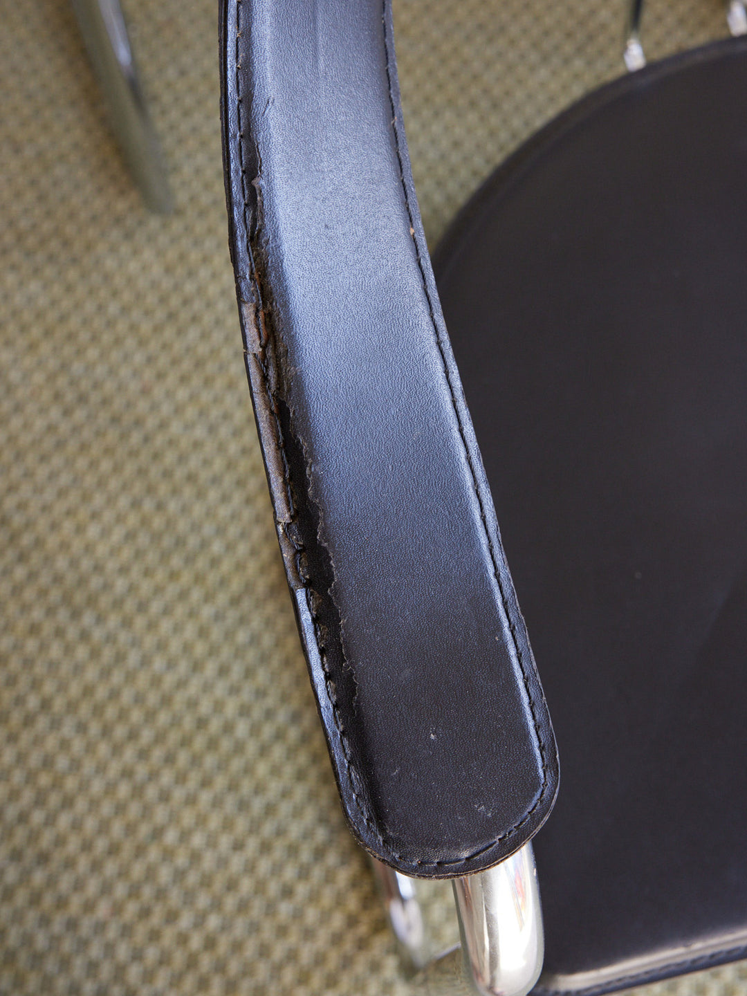 jakob-fauteuil-cuir-1397-8