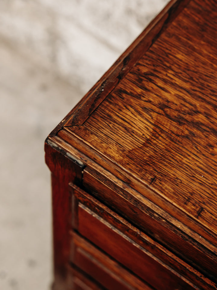 4U3A2765_Debongout-marion-9-07-25_004commode_0041.jpg
