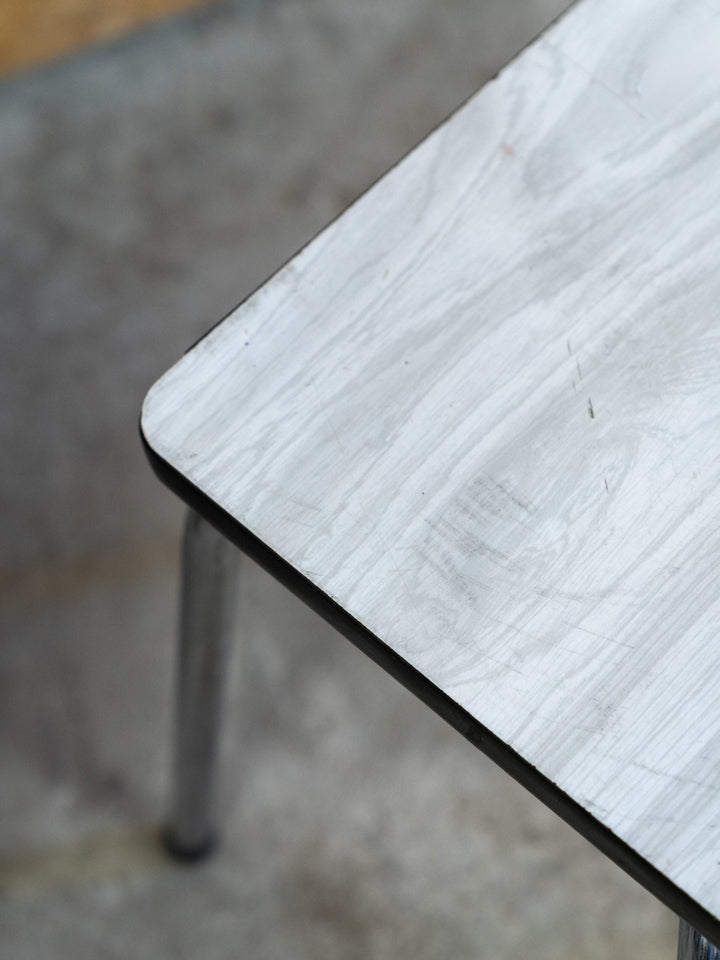 axel-tabouret-formica-661-6
