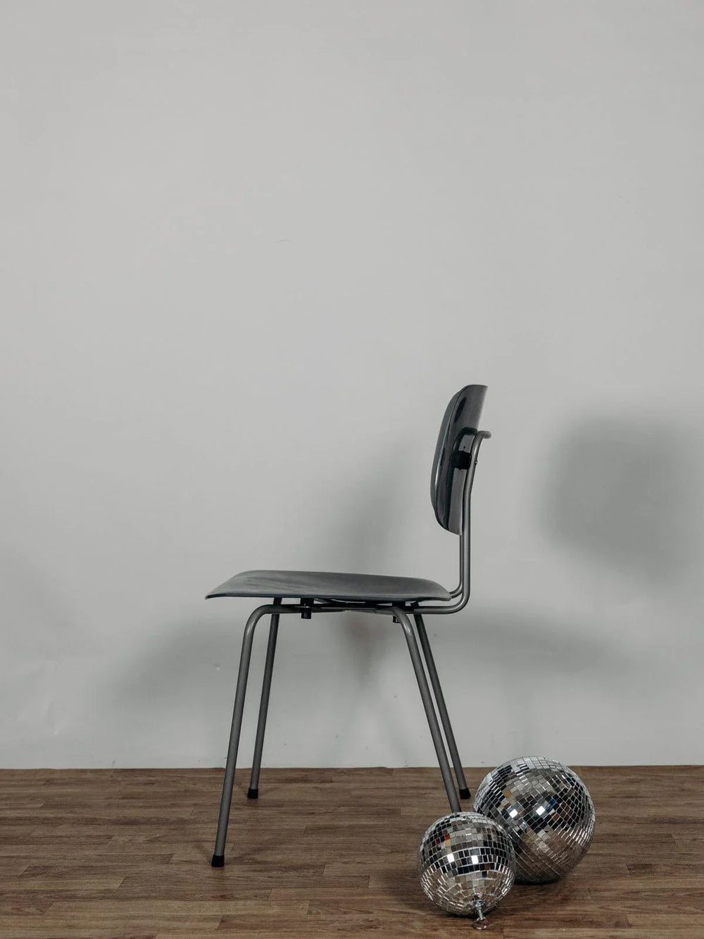 DianalachaiseenplexiglasN13-Debongout