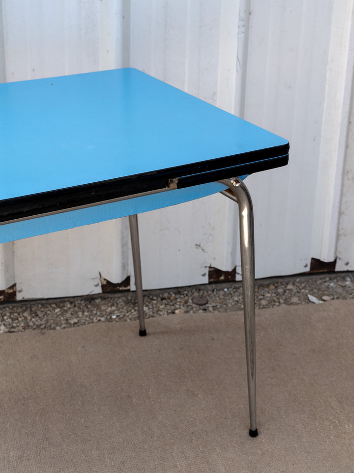 ange-ensemble-table-et-chaises-formica-26-4