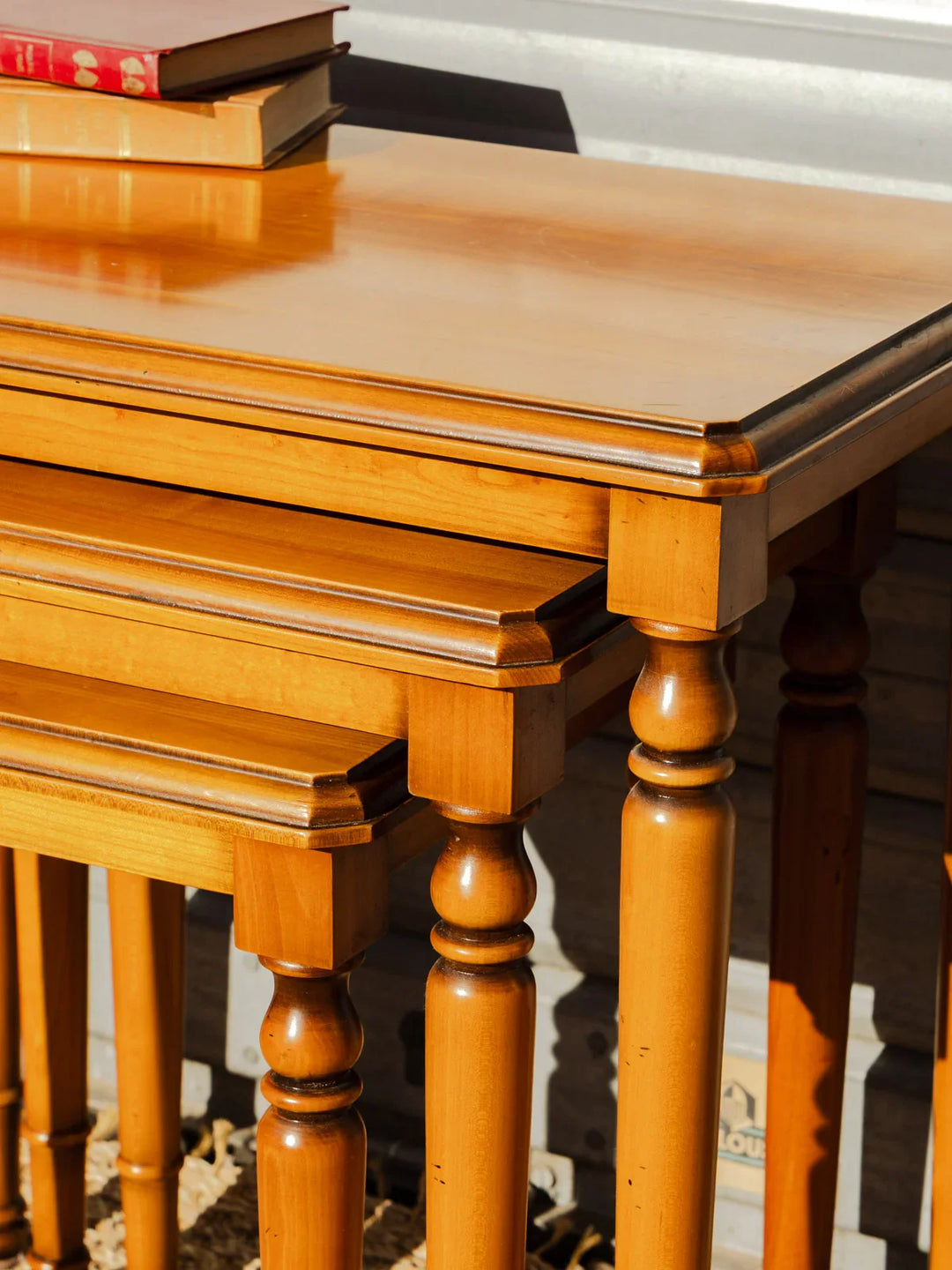 barbara-table-gigogne-merisier-95-6