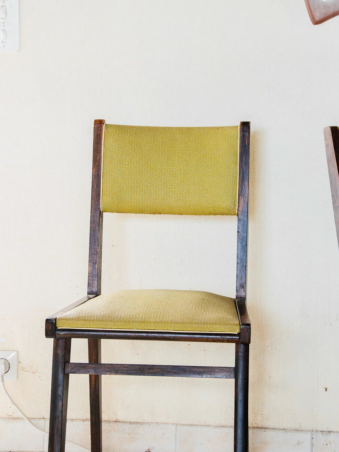 claude-chaise-bois-443-4