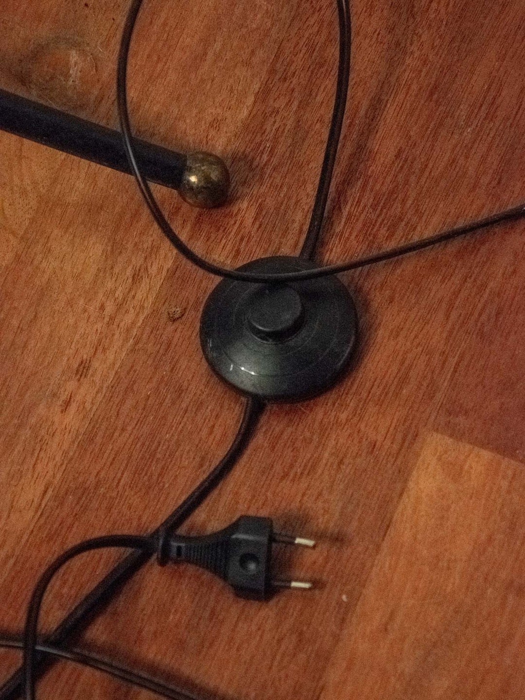 julien-lampadaire-laiton-verre-229-11