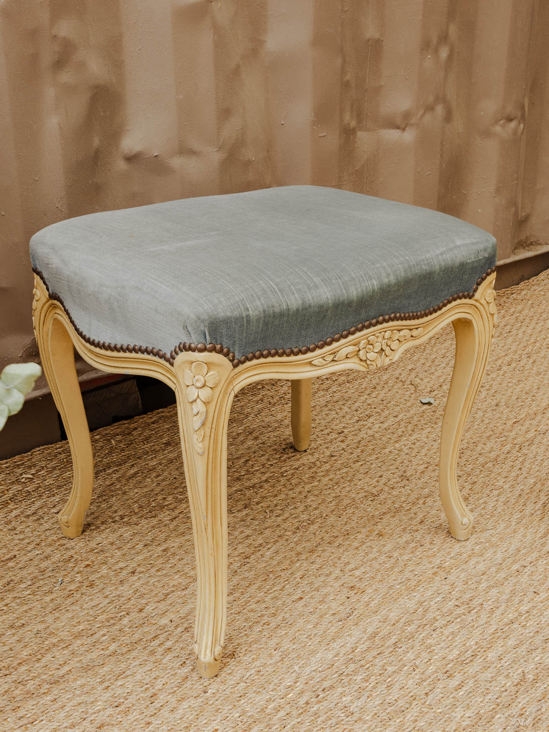 regis-tabouret-velours-704-5