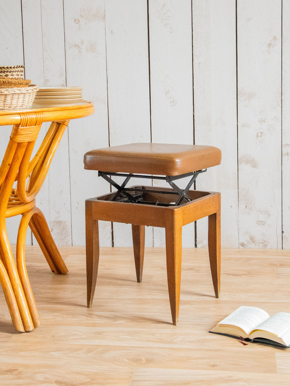 axel-tabouret-bois-621-2