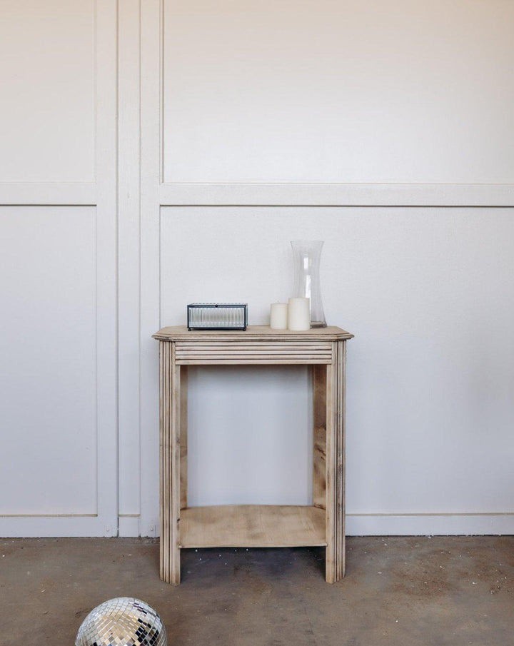 Francine, the wooden side table N°88