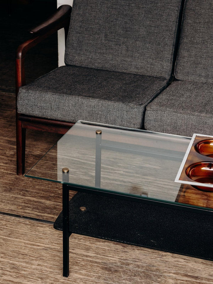 Donna, the glass coffee table N°40