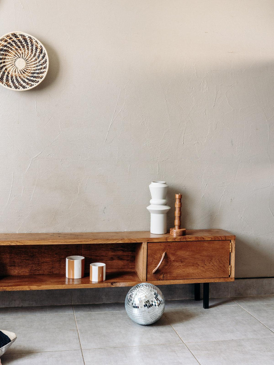 Margaret, the solid oak sideboard No. 27