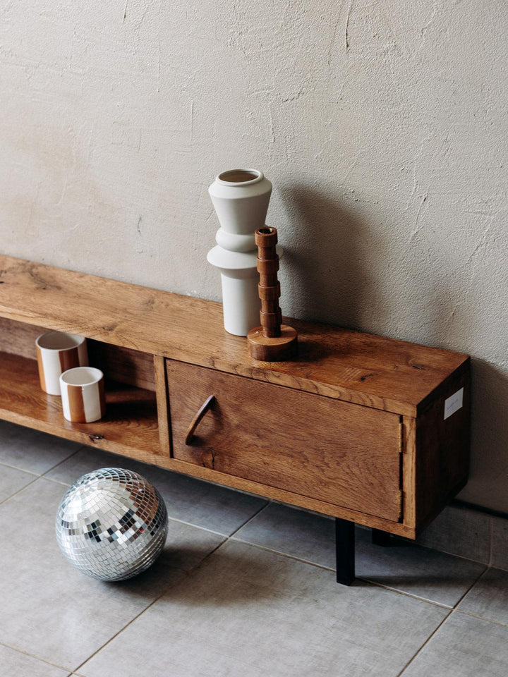 Margaret, the solid oak sideboard No. 27