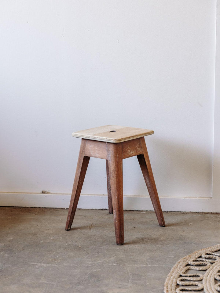 Regis, the wooden stool No. 53