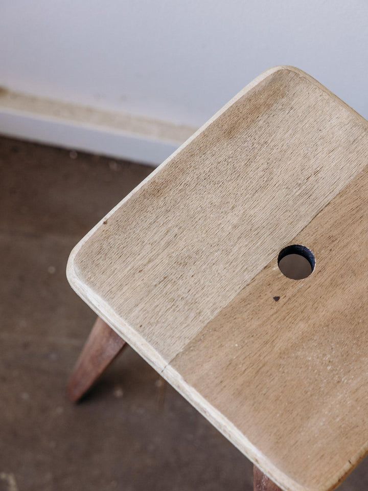 Regis, the wooden stool No. 53