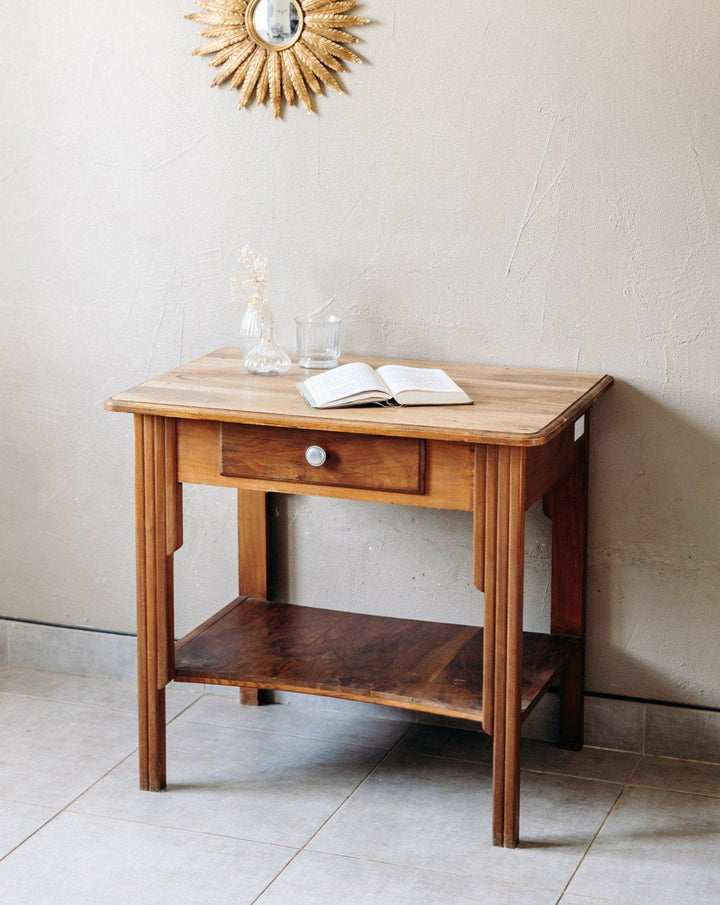 Louise, the wooden dressing table No. 77