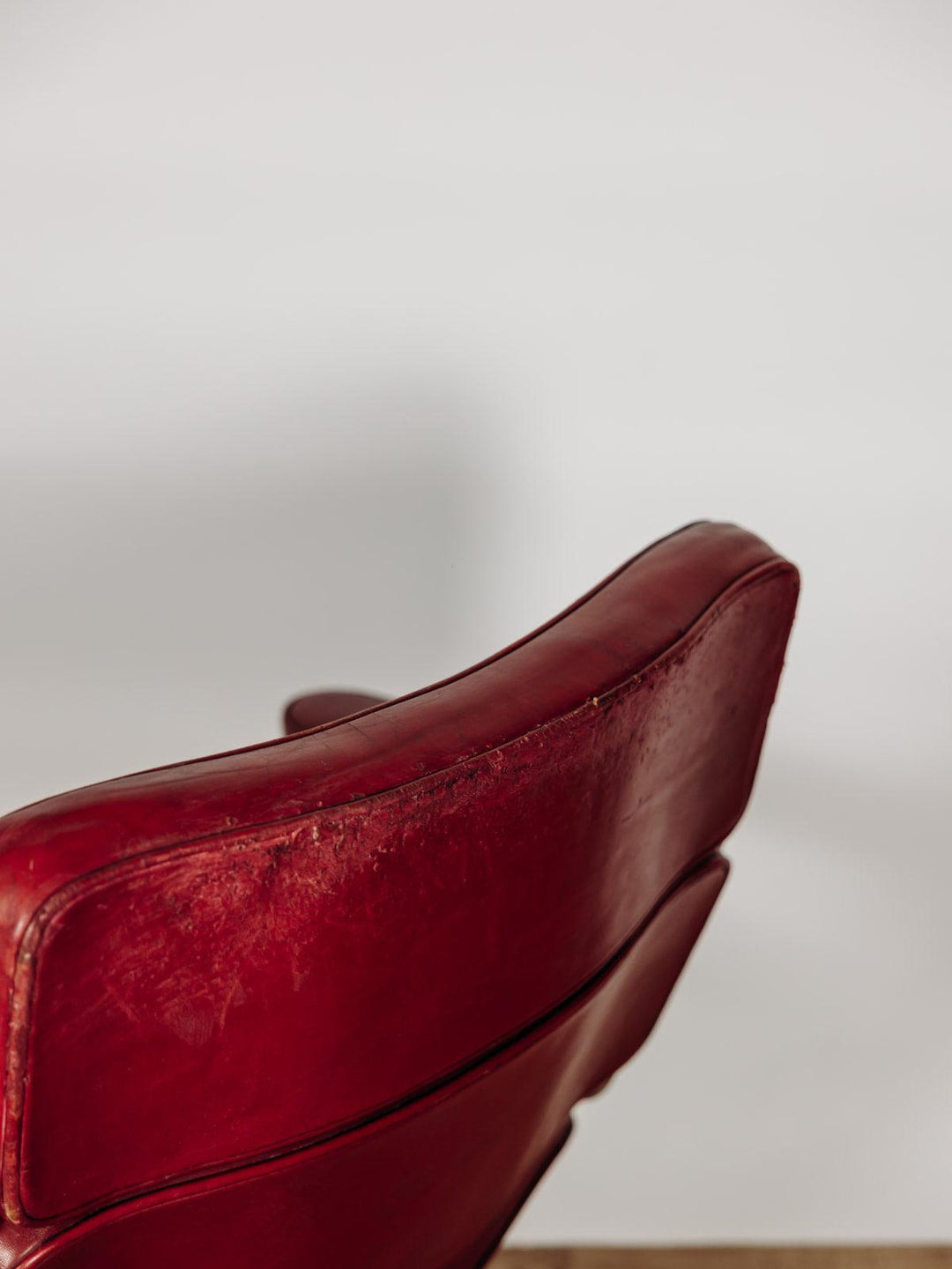 Jakob, the iconic armchair N°22