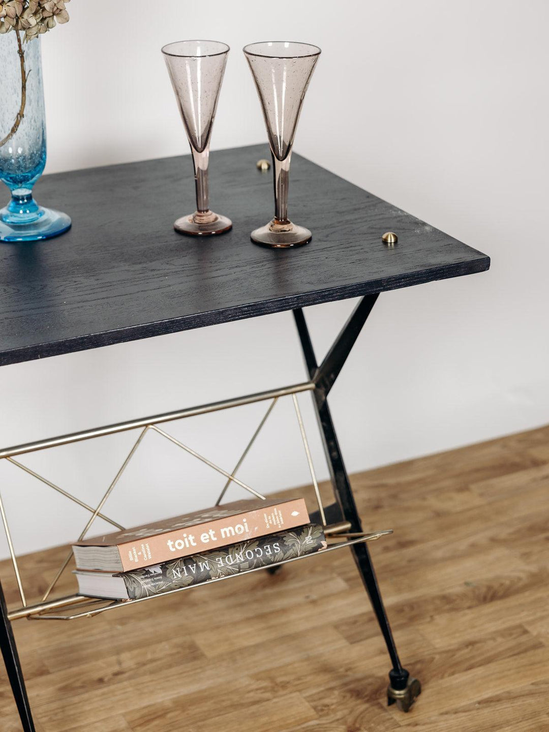 Anouk, the wooden serving trolley No. 8