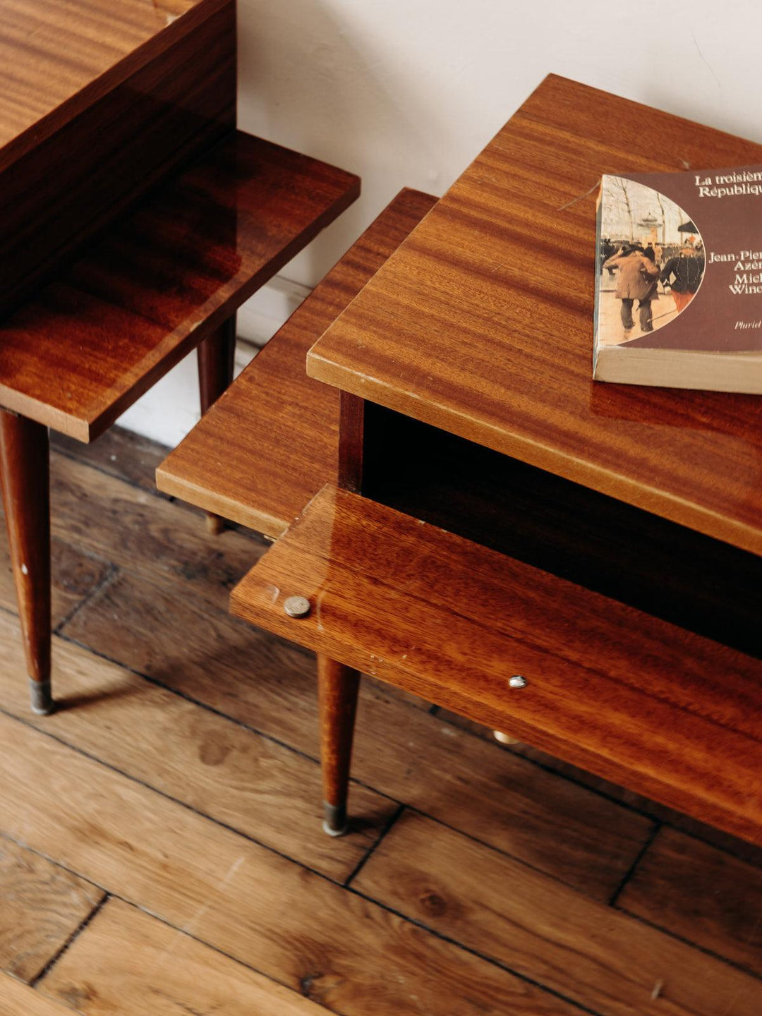 Maïa, la table de chevet en bois N°3