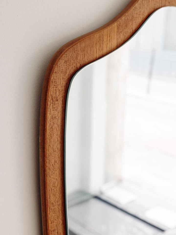 Igor, le miroir scandinave N°6