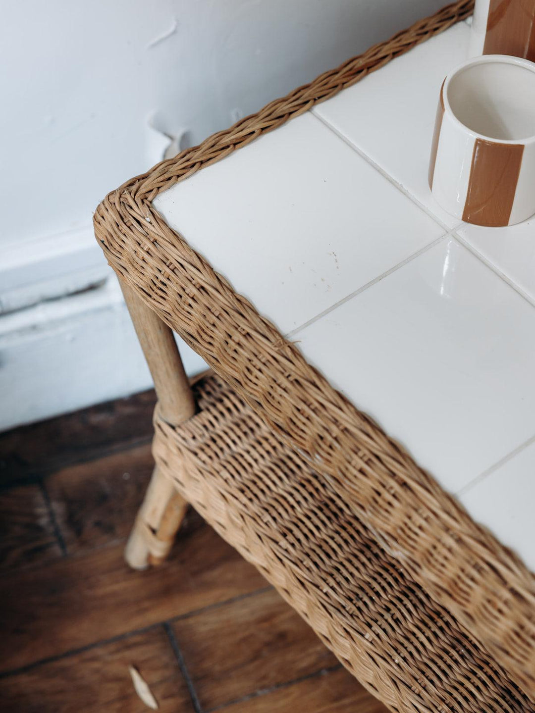 Nadine, the rattan coffee table N°24