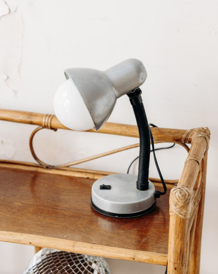 Julia, the vintage side lamp No. 9