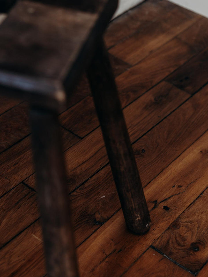 Regis, the wooden stool No. 55