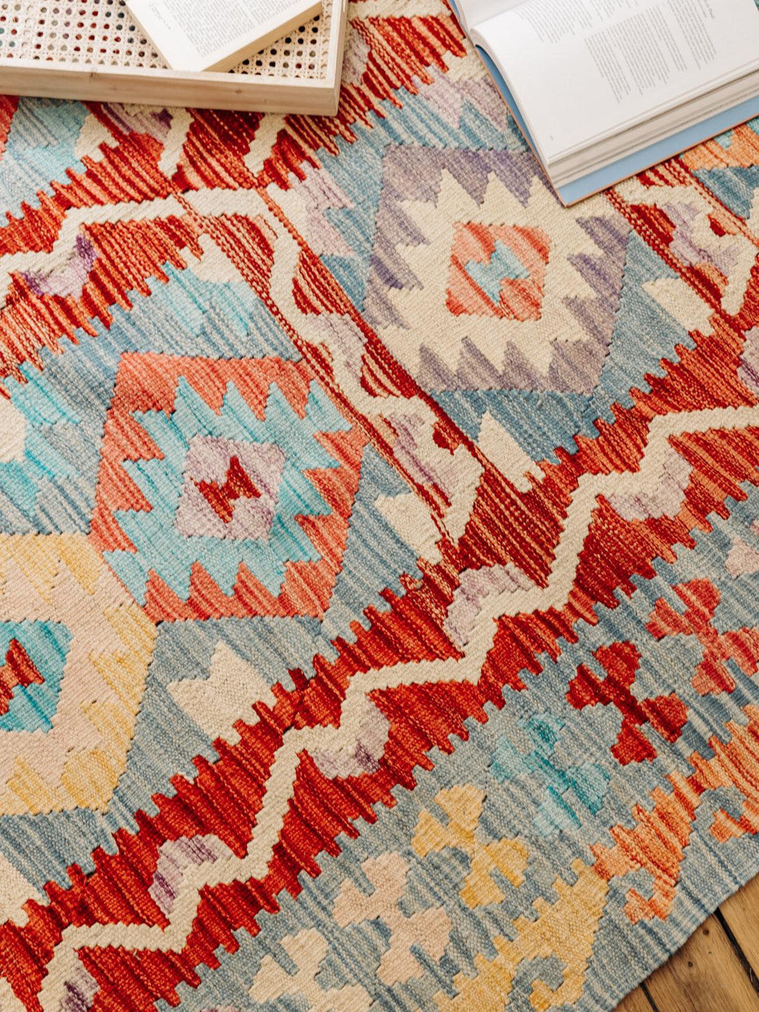 Eddy, the kilim rug N°171