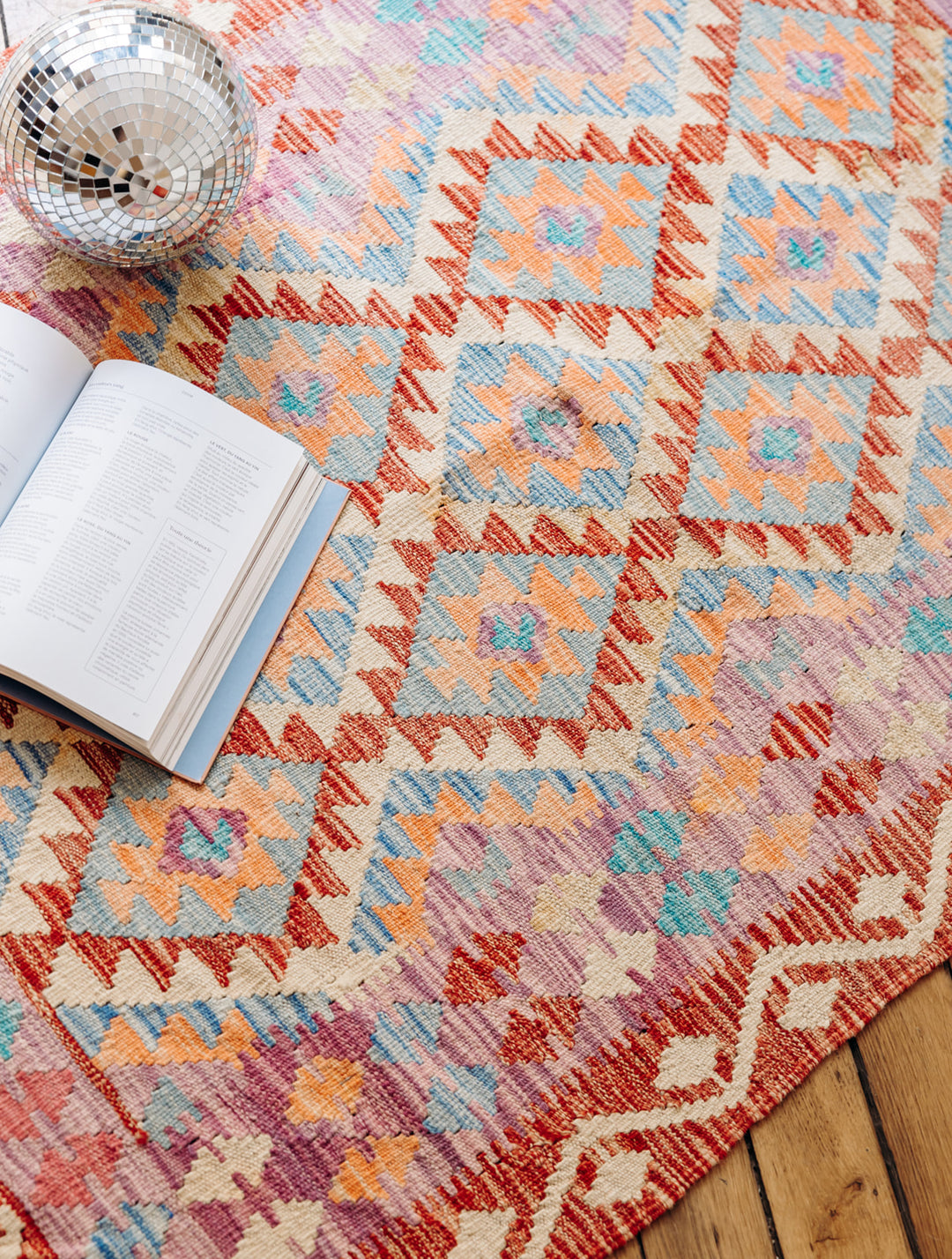 Eddy, the kilim rug N°171