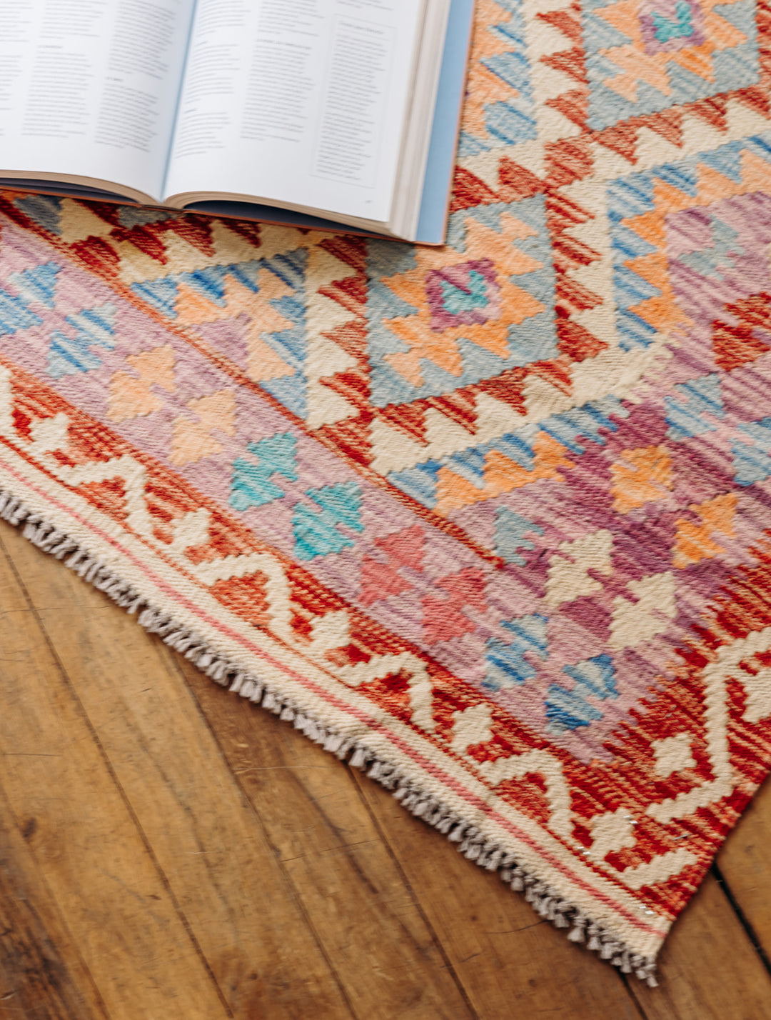 Eddy, le tapis kilim N°223