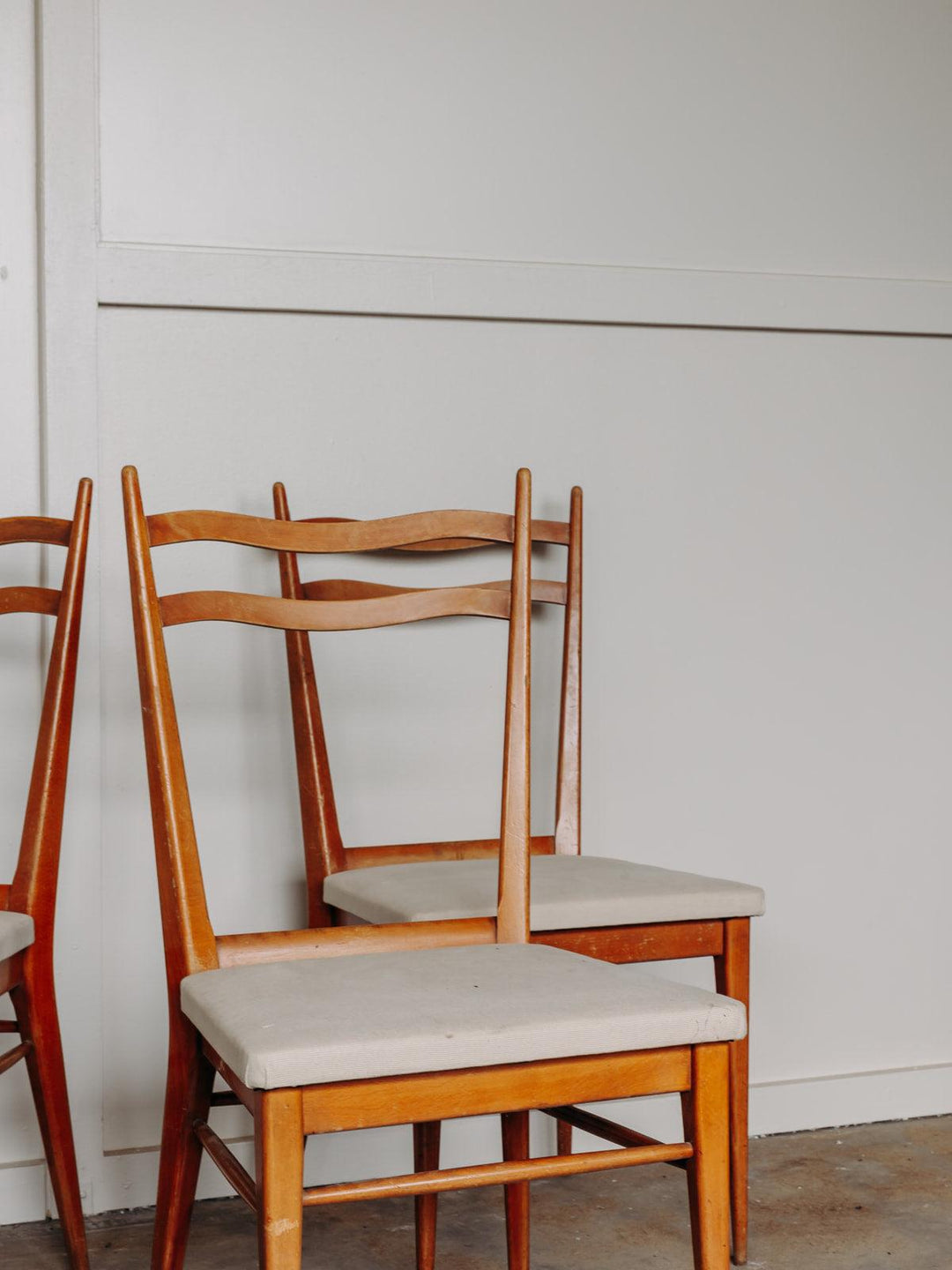 Alma, la chaise scandinave N°20 - Debongout